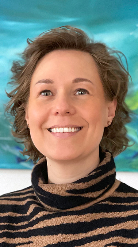 Manuela Kuhn
